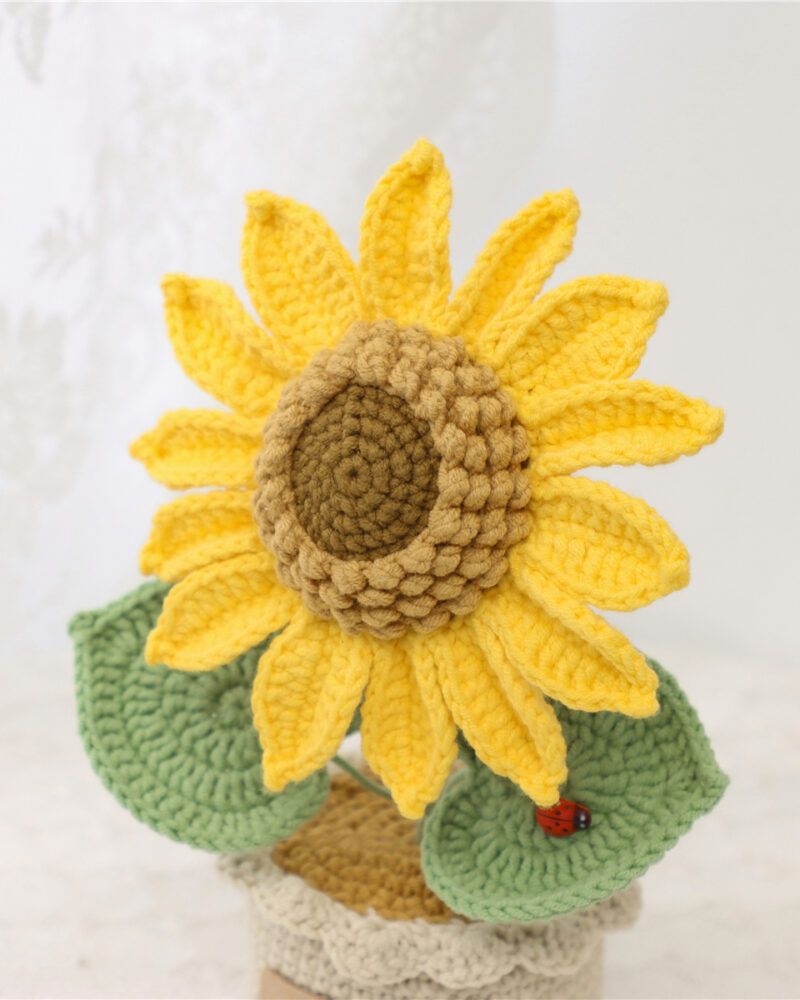 Crochet Sunflower Pot