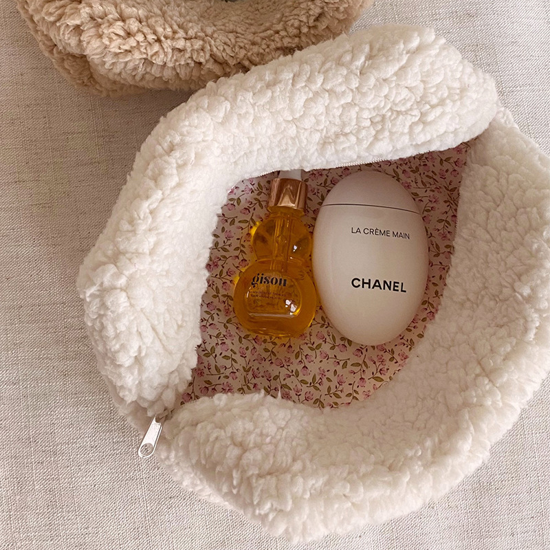 Teddy Fleece Make-Up Bag